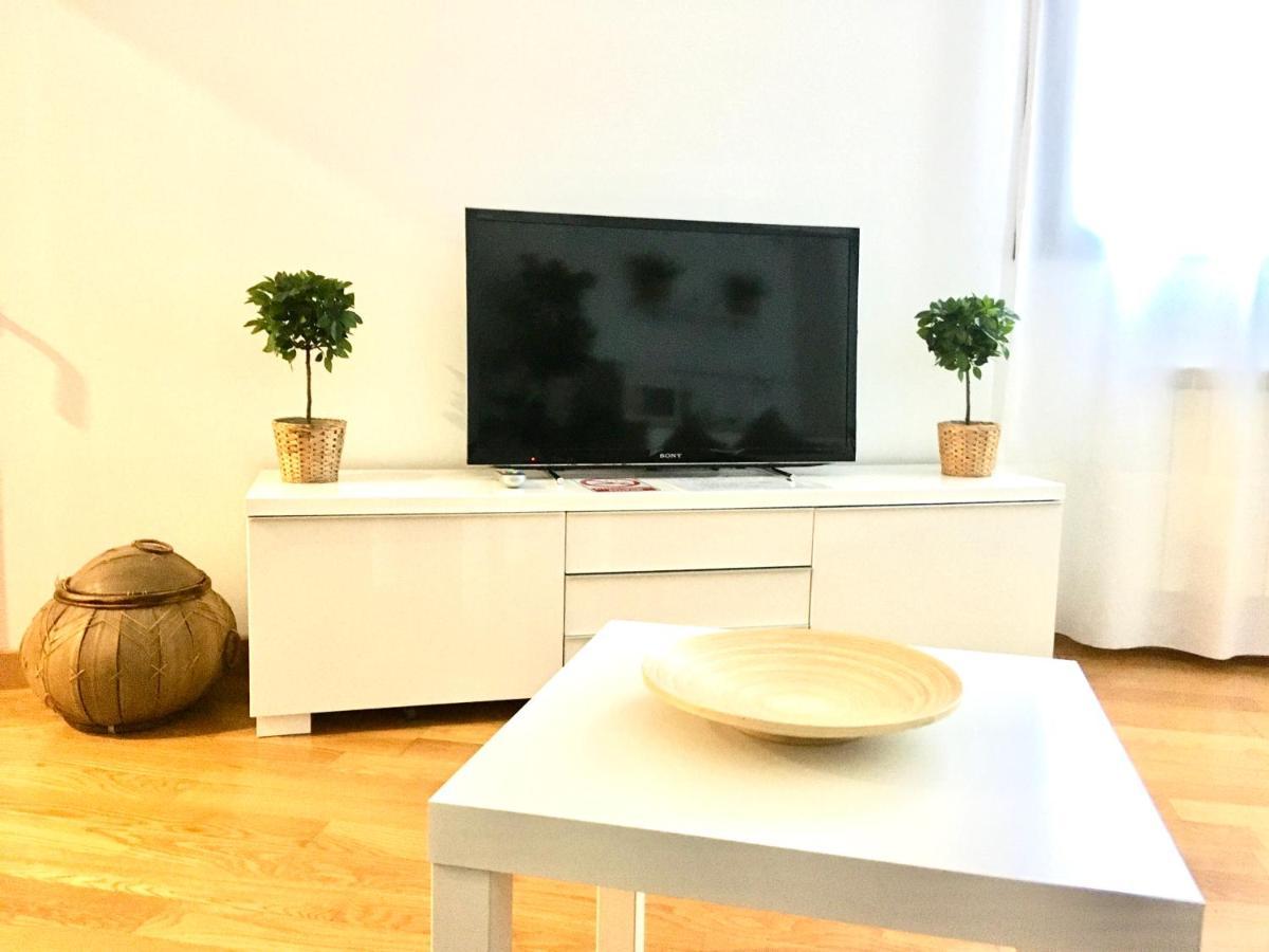 Apartamento 1 Centrico Garaje Wi-Fi Para Trabajar Apartment Castro Urdiales Exterior photo