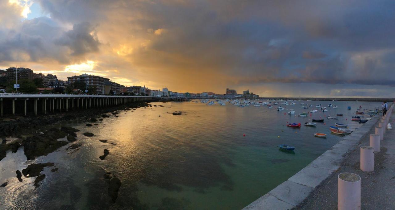 Apartamento 1 Centrico Garaje Wi-Fi Para Trabajar Apartment Castro Urdiales Exterior photo